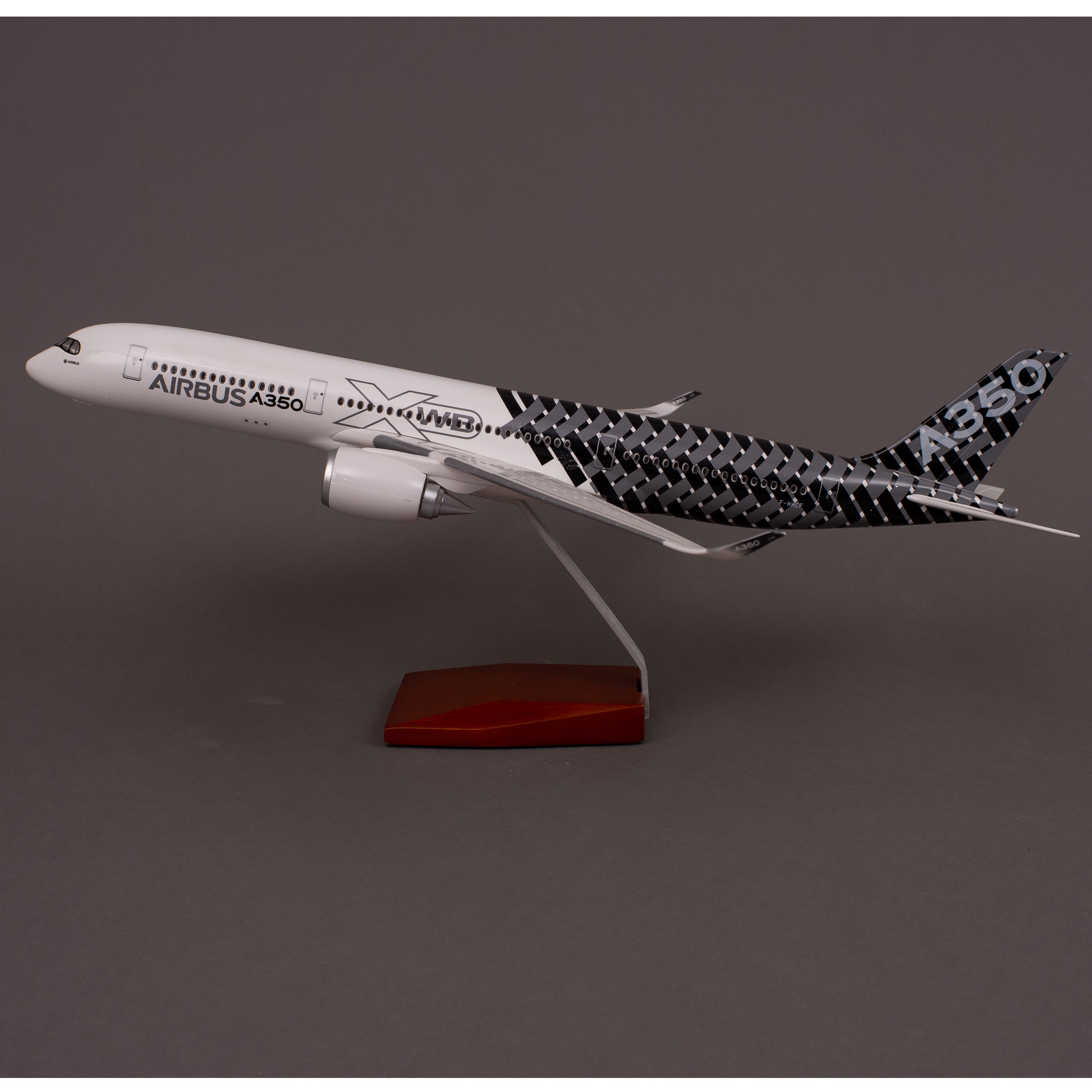 飞机模型（47CM空中客车公司A350碳纤维涂装原型飞机模型）ABS合成塑脂飞机模型 仿真飞机模型 航空 模型 详情9