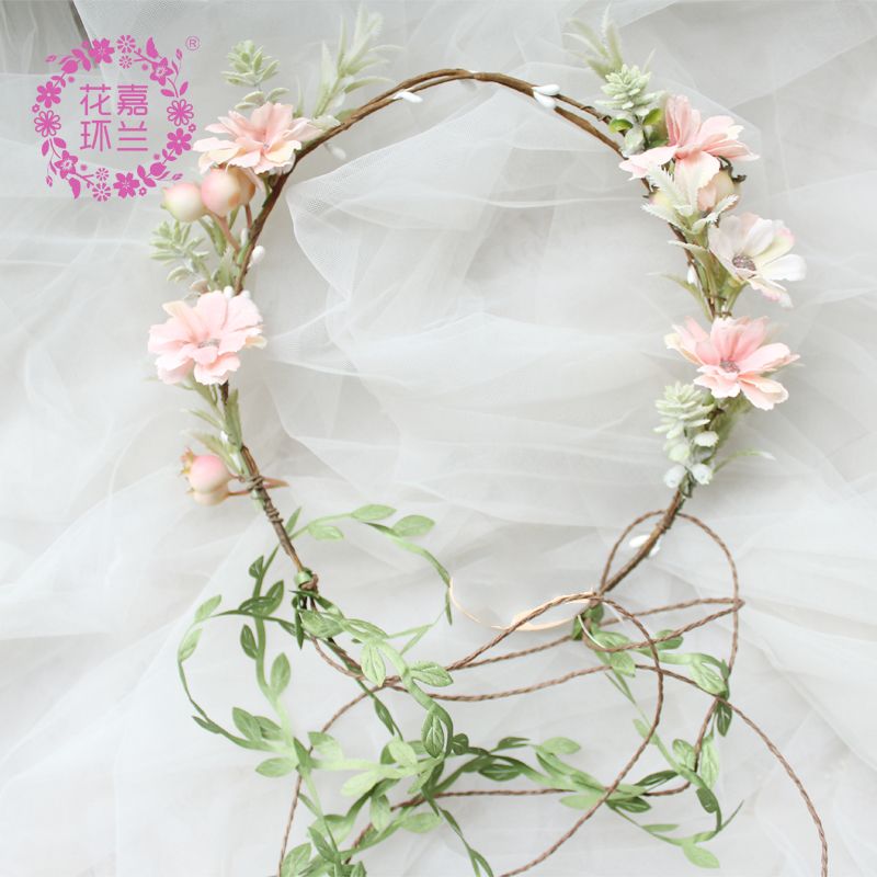 Jialan Factory produces sweet, cute and invincible children's flower garlands and very beautiful hairband flower garlands for taking photos in the park details Picture