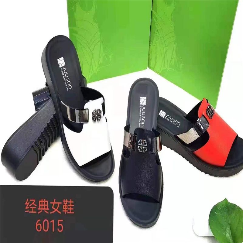 新款平底女生凉拖鞋仙女风学生百搭软底防滑女孩简约凉鞋20