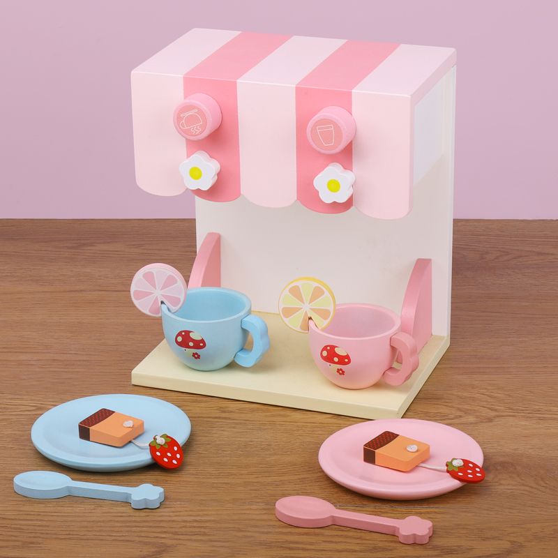 The wooden simulation coffee machine set is a children's role-playing toy with rich colors, strong fun, fine workmanship, and can cultivate visual ability, logical thinking ability, and exercise parent-child games Specification image