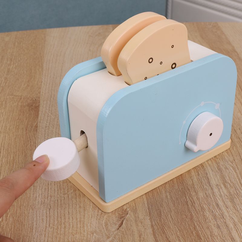 The wooden simulation bread machine is a children's role-playing toy with rich colors and strong fun. It can exercise babies' color recognition and visual ability, cultivate logical thinking ability, and exercise parent-child games Item Picture