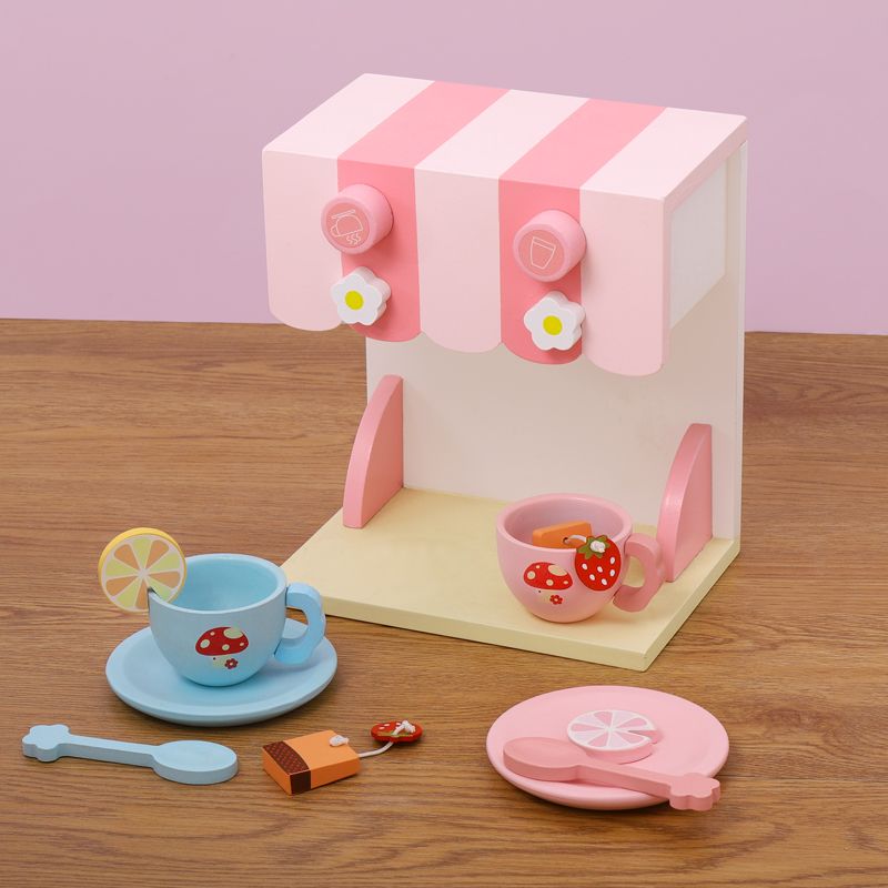 The wooden simulation coffee machine set is a children's role-playing toy with rich colors, strong fun, fine workmanship, and can cultivate visual ability, logical thinking ability, and exercise parent-child games