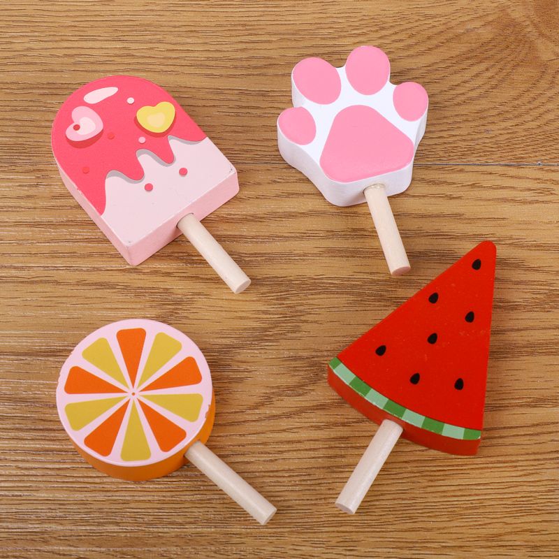 The wooden simulation Popsicle set is a children's pretend play toy with rich colors, strong fun, fine workmanship, and can cultivate visual ability, logical thinking ability, and exercise parent-child games details Picture