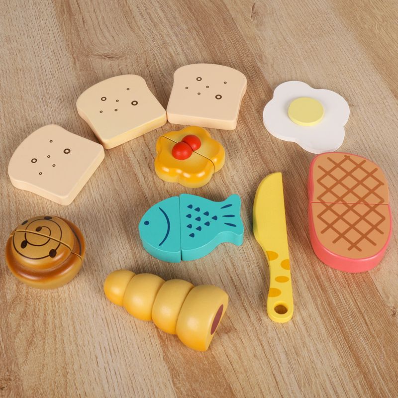 The wooden simulation oven is a children's role-playing toy with rich colors, strong fun, and fine workmanship. It can exercise babies' color recognition and visual ability, cultivate logical thinking ability, and exercise parent-child games Item Picture