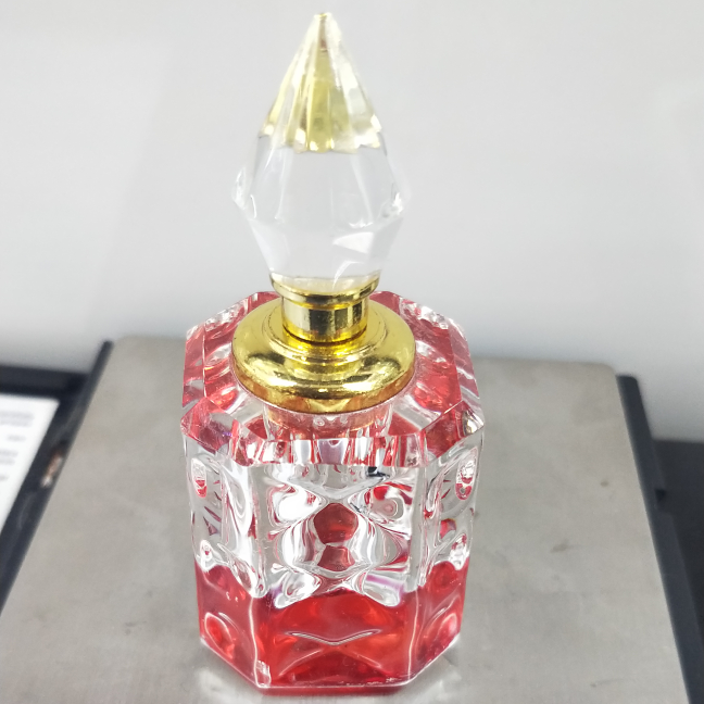 Small Crystal perfume bottle 7