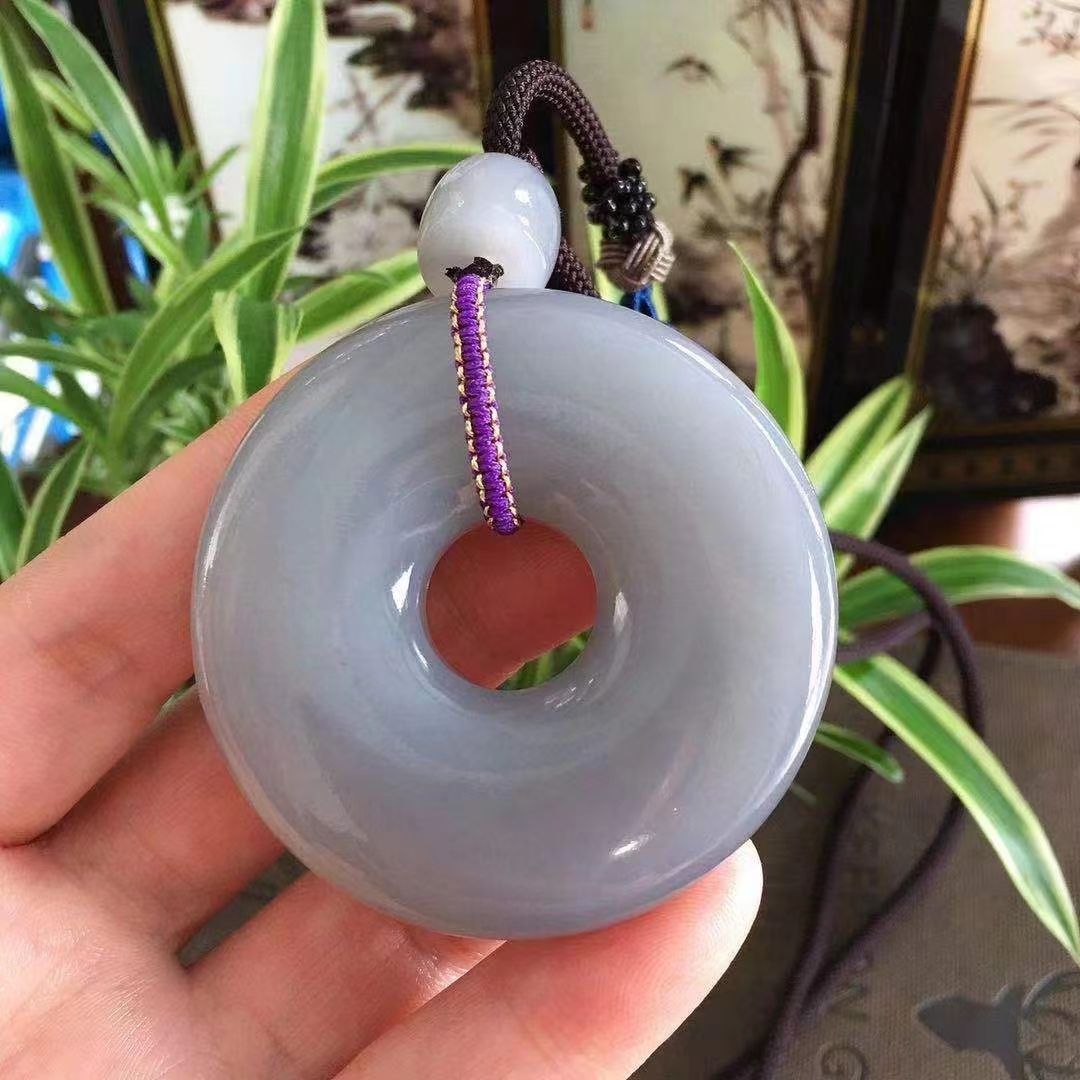 和田玉 烟紫料 精致大气吊坠 精雕 平安扣 吊坠 尺寸55*55*12mm