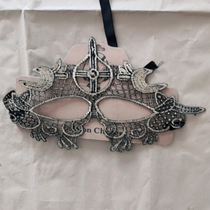 Halloween masquerade Lace Veil Sexy eye mask Gold styling mask Female adult masquerade Samurai style