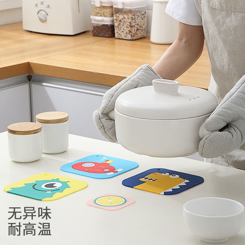 A479卡通防滑杯垫细节图