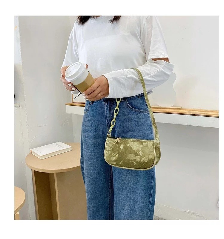 2021 Fashion New Shoulder Acrylic Chain Stitching Armpit Bag Trend Tie-Dye Bag Handbag undefined