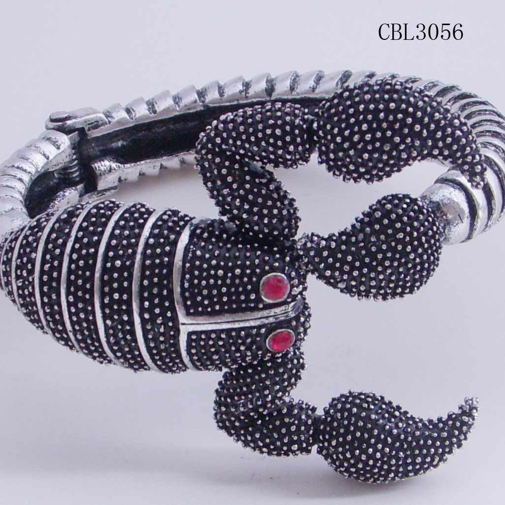 Europe and the United States fashion trend frontline simple modern elegant popular new bracelet a15 thumbnail