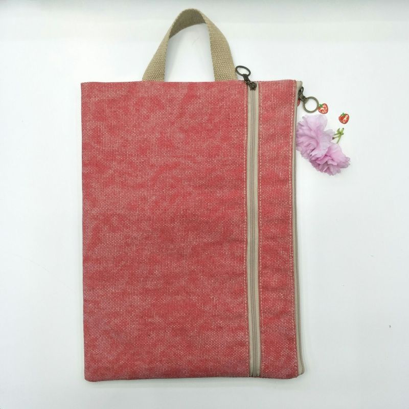 Buhechu New Korean Version Lattice Waterproof A5 Single-Pull File Bag Stationery Storage Bag Factory Direct Sales Application Scenario