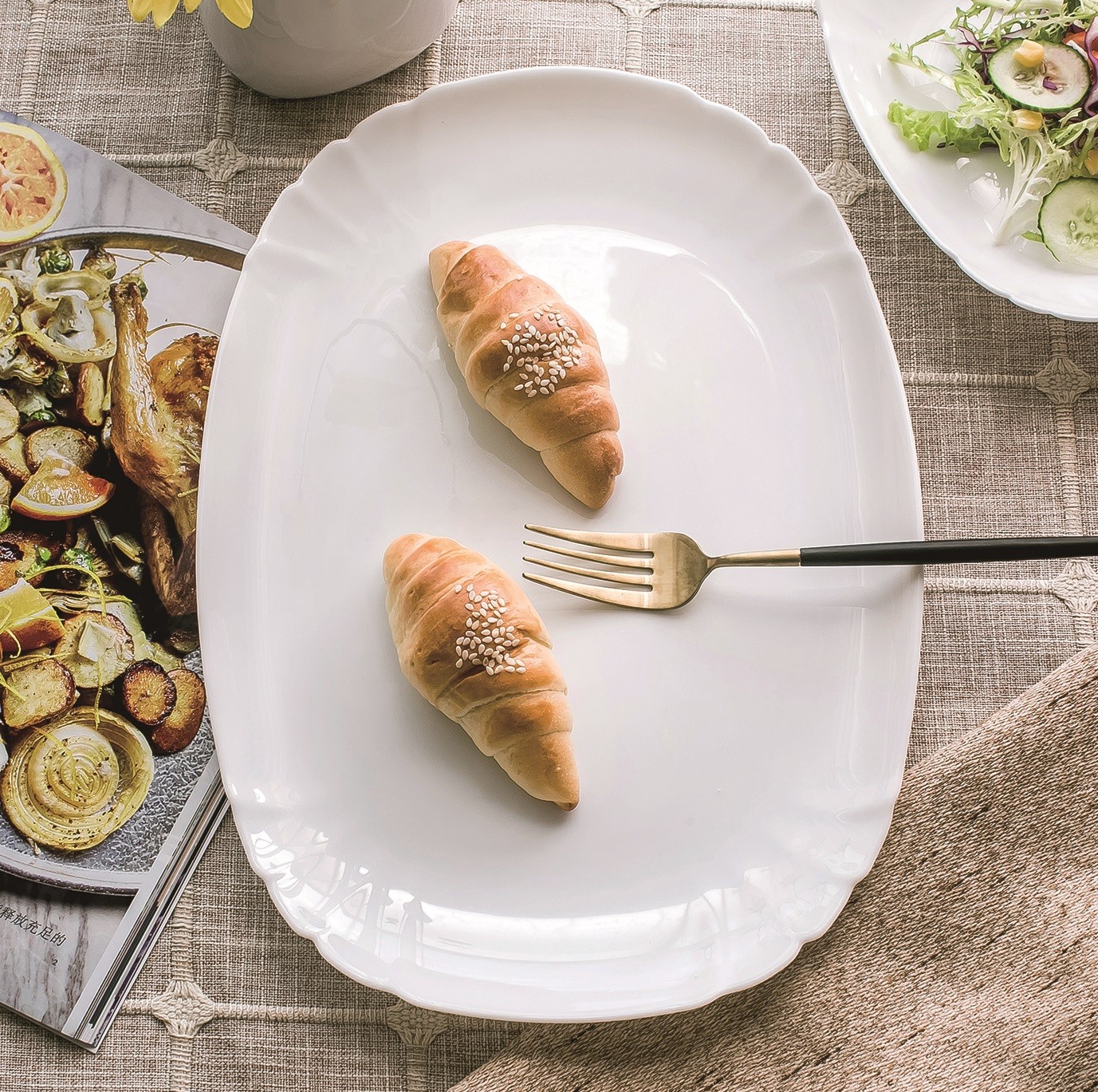 义乌好货白玉玻璃鱼盘14寸腰盘 14' oval plate-opal ware详情图2