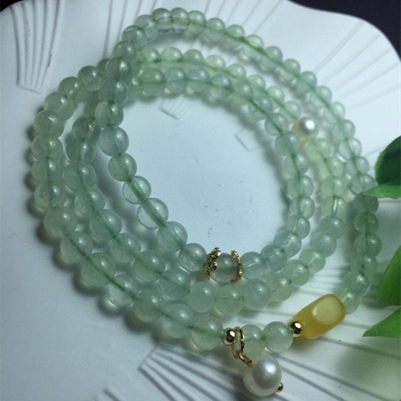 Bright crystal jewelry, natural grapevine three-circle bracelet beads, 5mm pearl amber rice beads Application Scenario