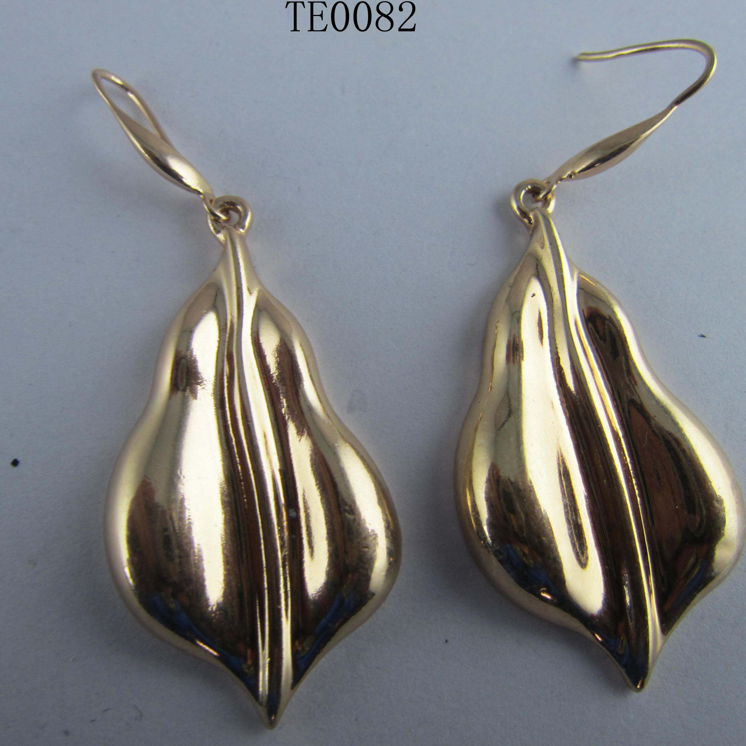 Europe and the United States fashion trend front simple modern elegant popular new earrings b4 thumbnail