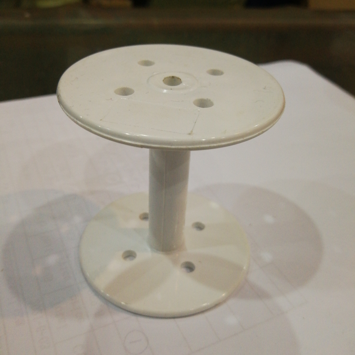 The wire tube is white