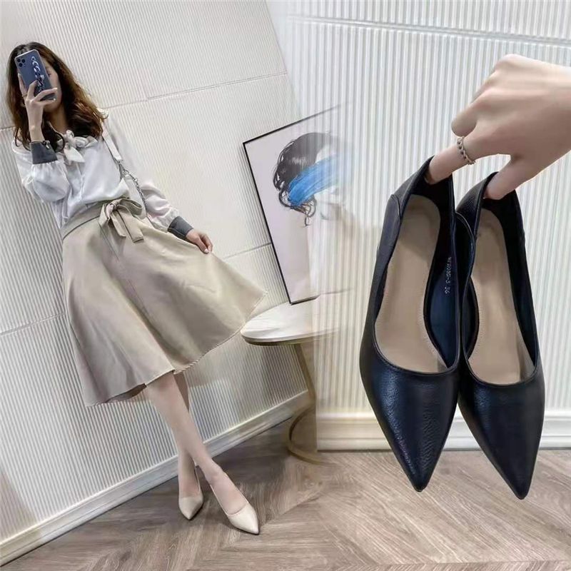 French Square Head Thick Heel Shallow Mouth Single Shoes Women 2021 Early Autumn New Fashion Leather Soft Soled High Heels Women 21
