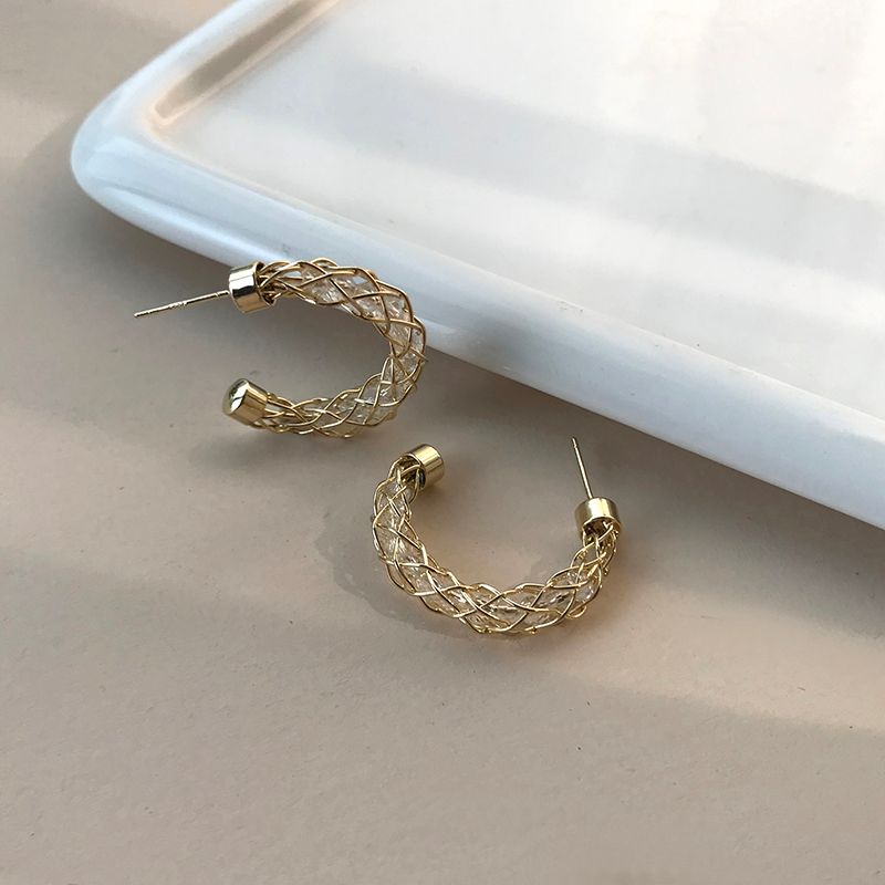 The 2021 summer new 925 silver needle design large circle C earrings show the color retention of white crystal and have a unique chanel-style charm for women Specification image