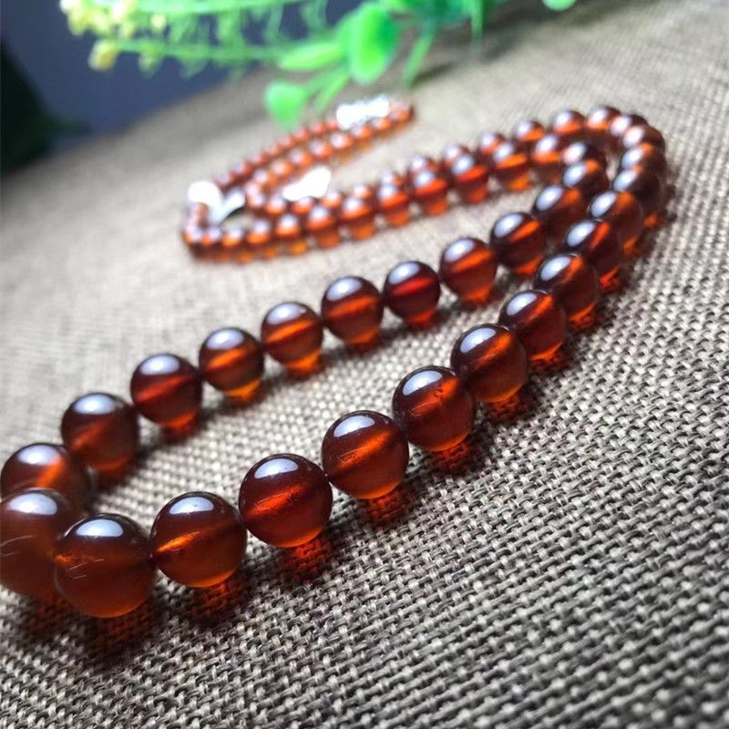 Bright crystal jewelry natural garnet tower chain DLY necklace, crystal clear glass body necklace Item Picture