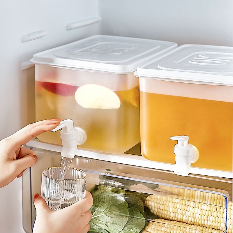 330带水龙头冷水壶产品图