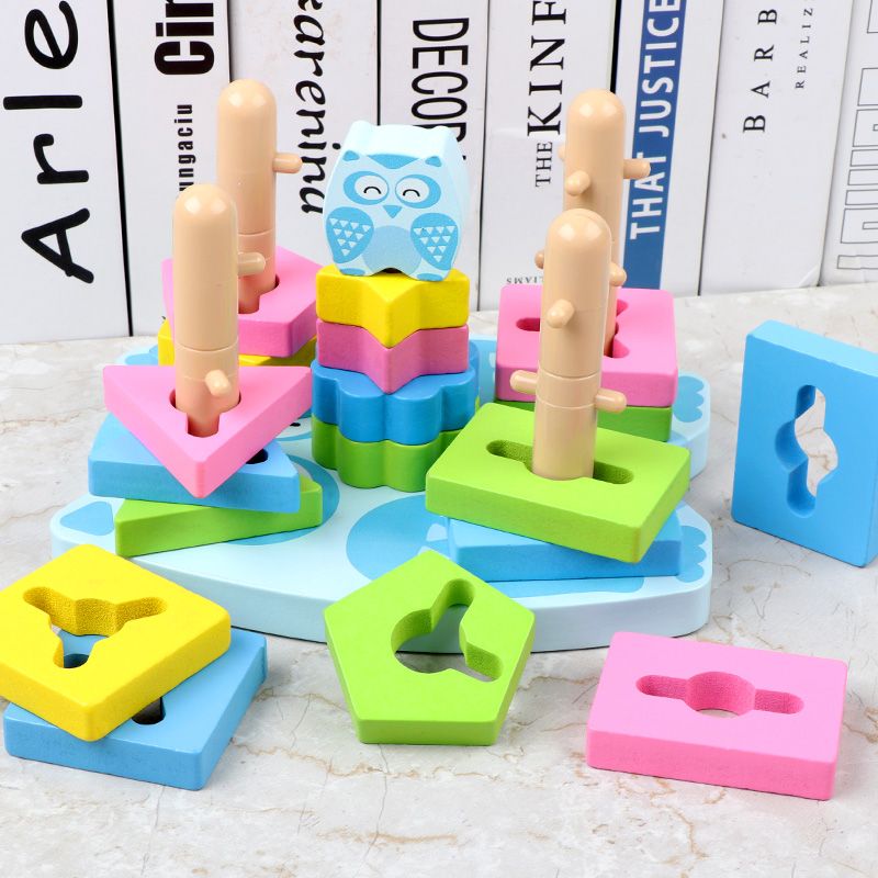 The wooden fun owl geometric column building blocks are highly entertaining and come in rich colors. They can cultivate logical thinking ability, play parent-child games, and exercise hand-eye coordination. They are early education and enlightenment toys that accompany your growth