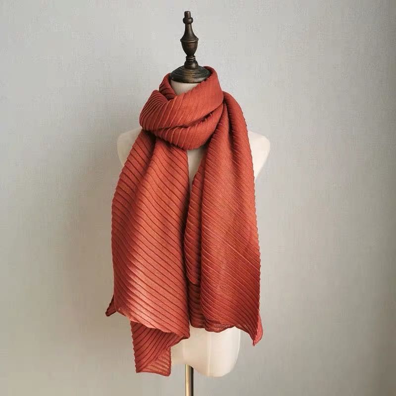 Ladies Autumn And Winter Coat All Casual Korean Version Of Lady Retro Trendy Explosive Silk Scarf 2715