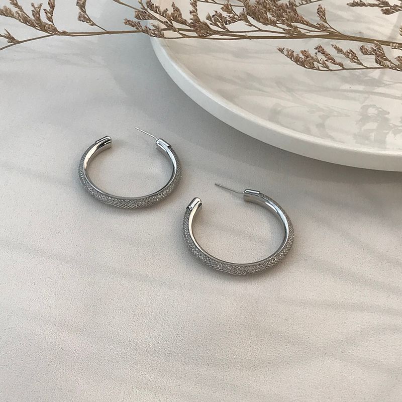 925 Silver Needle New trendy women's ear rings, Korean luxury style C-shaped exaggerated Internet celebrity independent temperament, full diamond geometric earrings for women Specification image