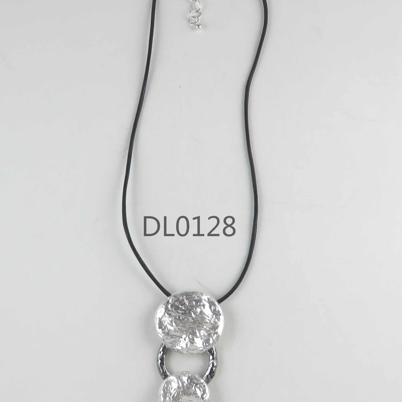 European and American fashion trend front line simple modern elegant popular new necklace c5