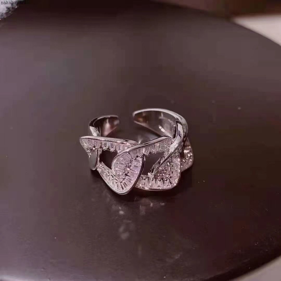 Summer new collection recommended by the store owner: Korean-style light luxury zircon ring, a fashionable and personalized index finger ring for women who shine while dancing and becoming Internet celebrities details Picture