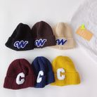儿童针织帽新款纯色秋冬季时尚保暖休闲男童女童字母贴布套头冷帽