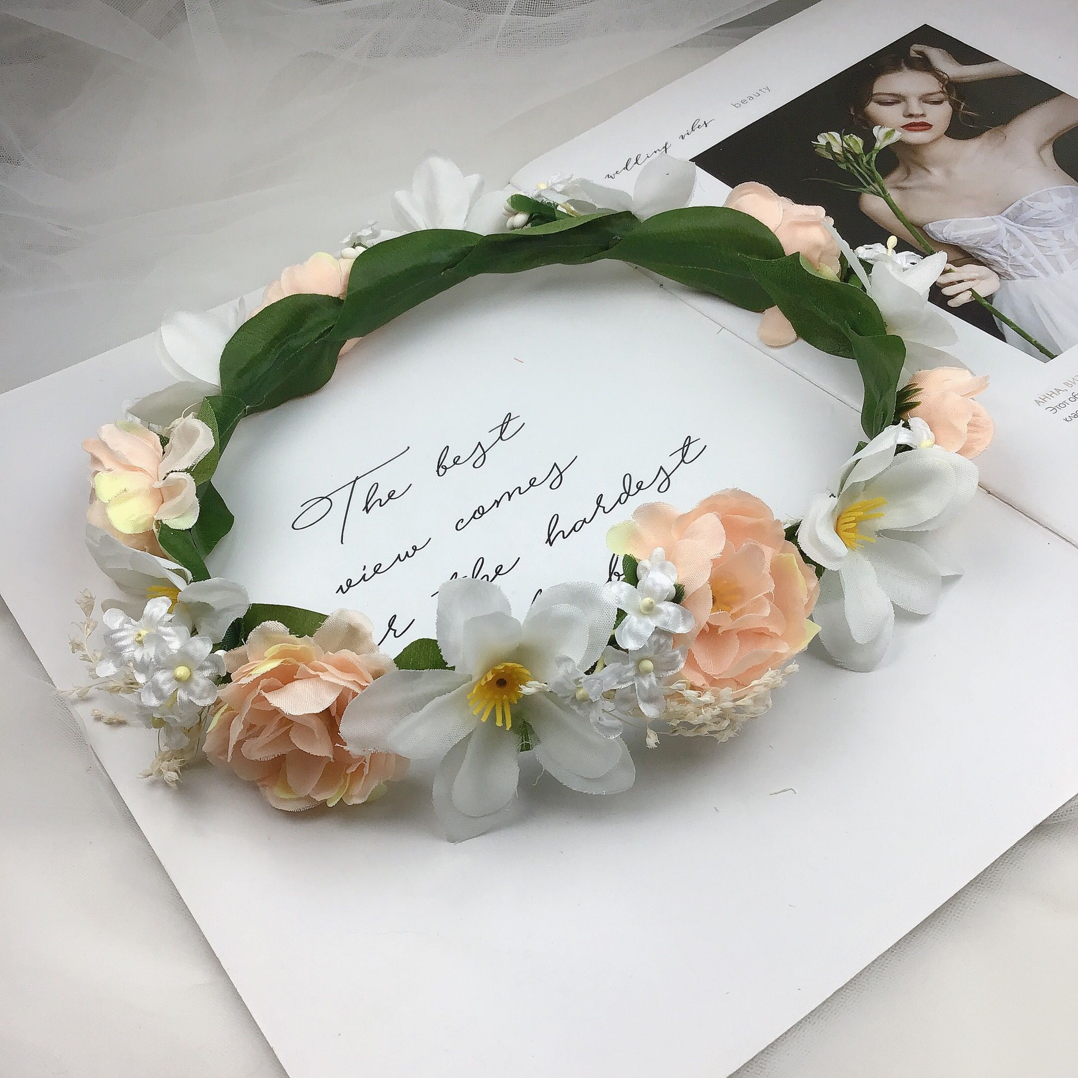 The gentle Korean style of the flower ring, the snow-toothed small peony flower wreath, is a wreath headwear for the kindergarten graduation ceremony