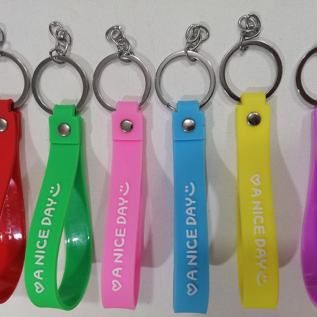 Silicone three-piece keychain rope 6