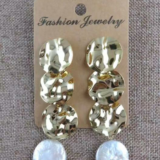 European and American fashion trend frontline simple modern elegant popular new earrings c24