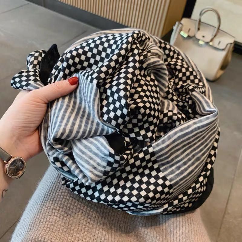 Women's Autumn And Winter Coat Korean Version Of Everything Casual Explosion Lady Retro Trendy Scarf 3016