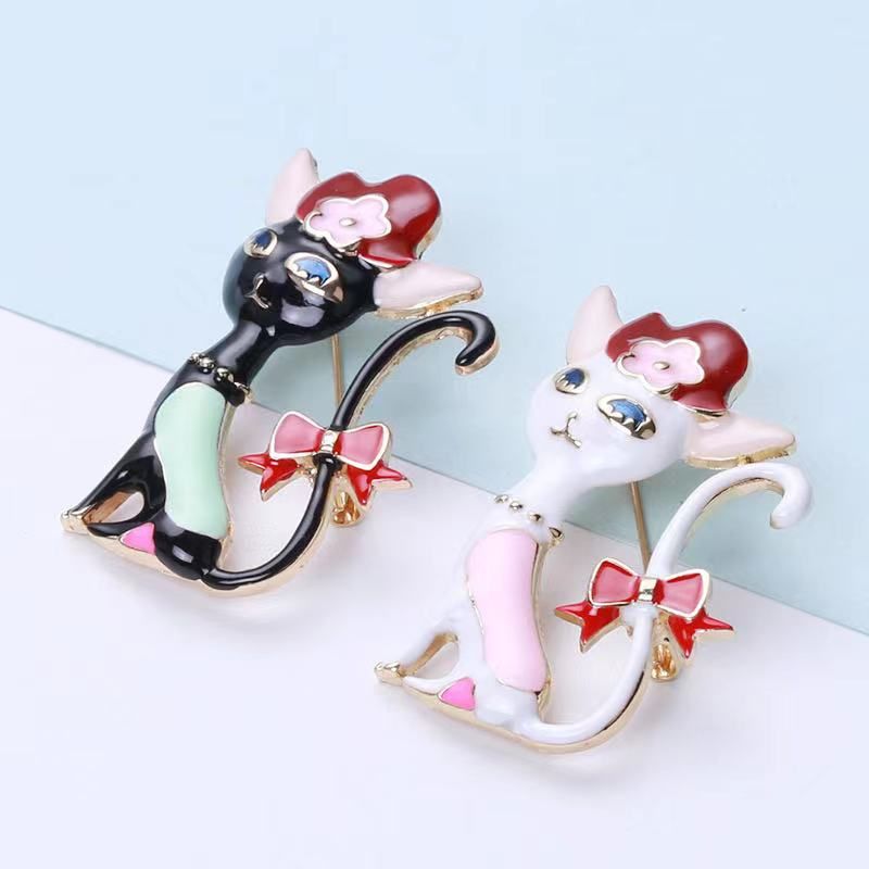 厂家直销外贸热销滴油猫咪款式可爱衣服配饰