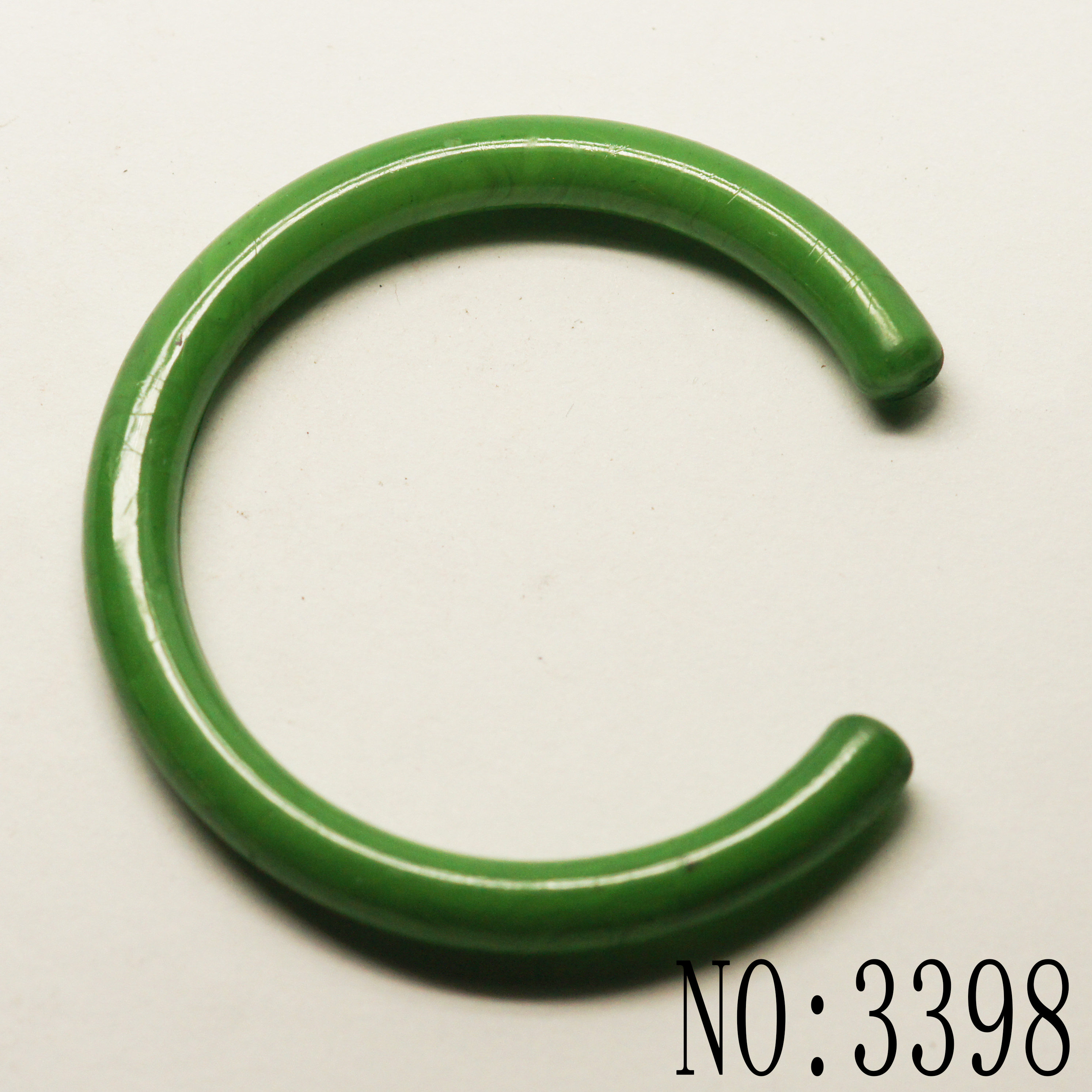 3398 acrylic C-ring large earrings with multiple effects