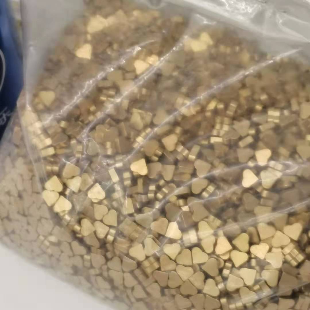 6X5.5X2 pure brass heart small accessory, an eco-friendly material and a fashionable bestseller Specification drawing