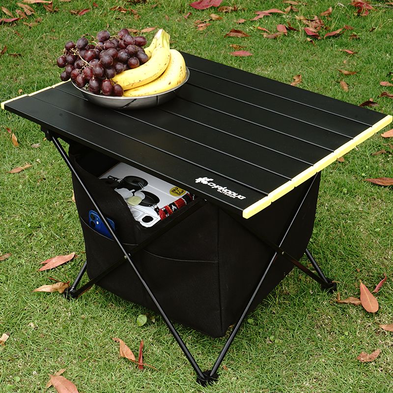 野营折叠桌椅实物图