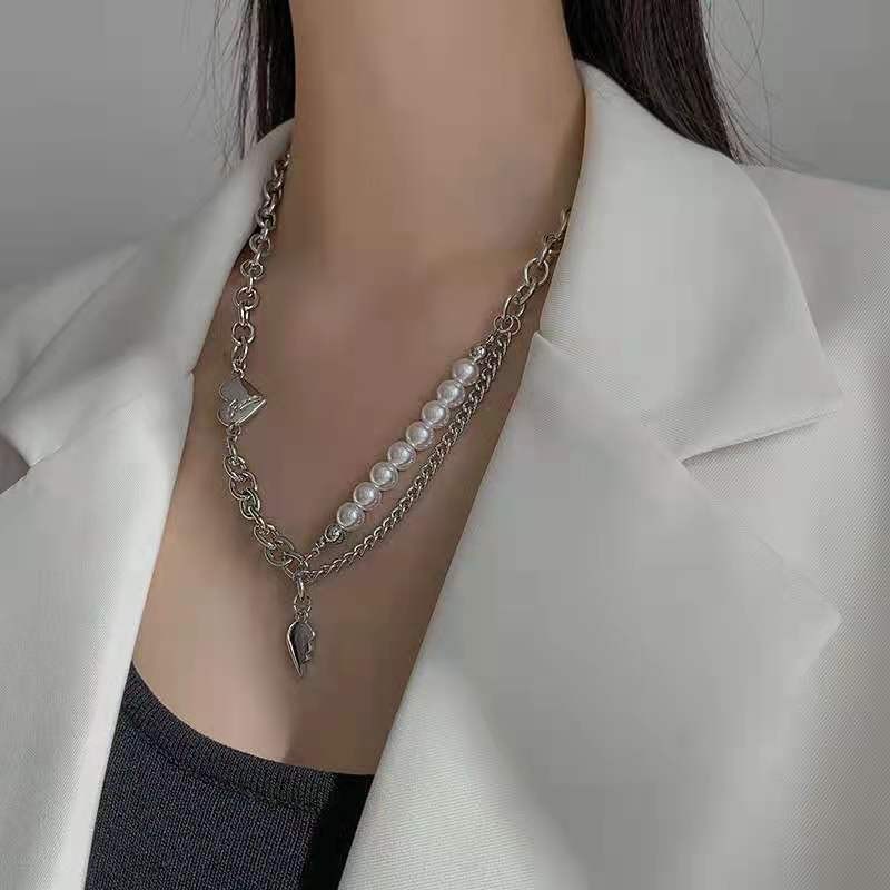 New Korean-style pearl patchwork heart-shaped necklace detail image 3