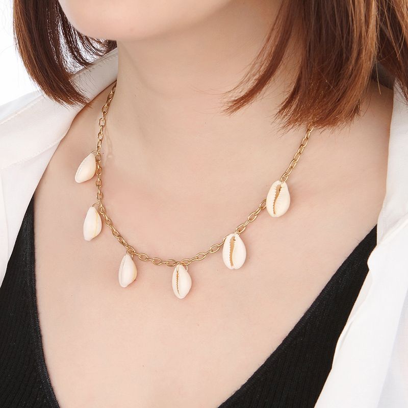 Shell Necklace Set details Picture