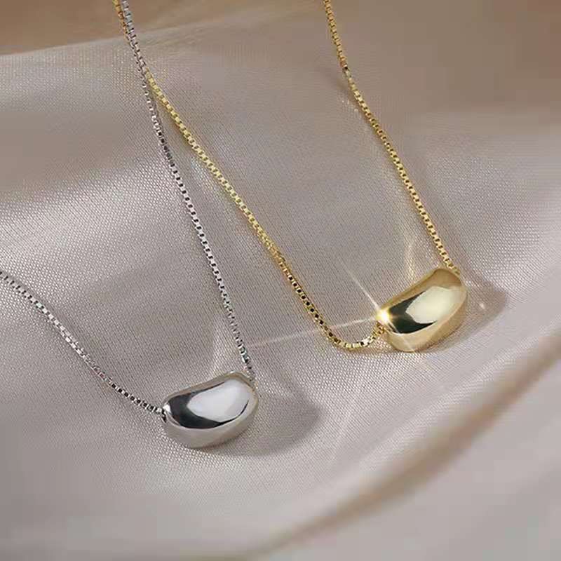 Korean version simple love bean lady necklace detail image 4