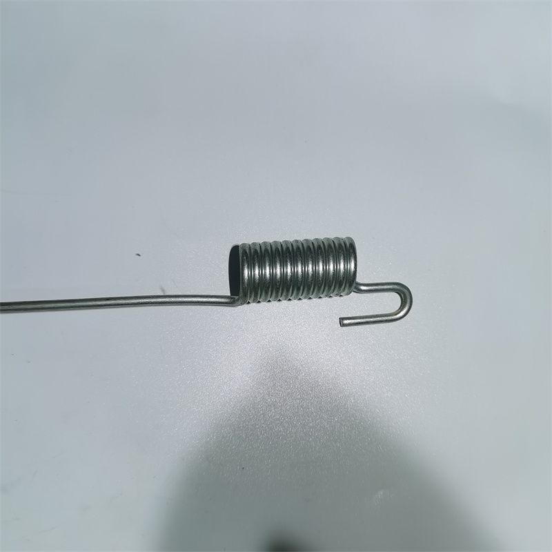 Spring 6 is suitable for light trucks such as Isuzu Jianghuai details Picture