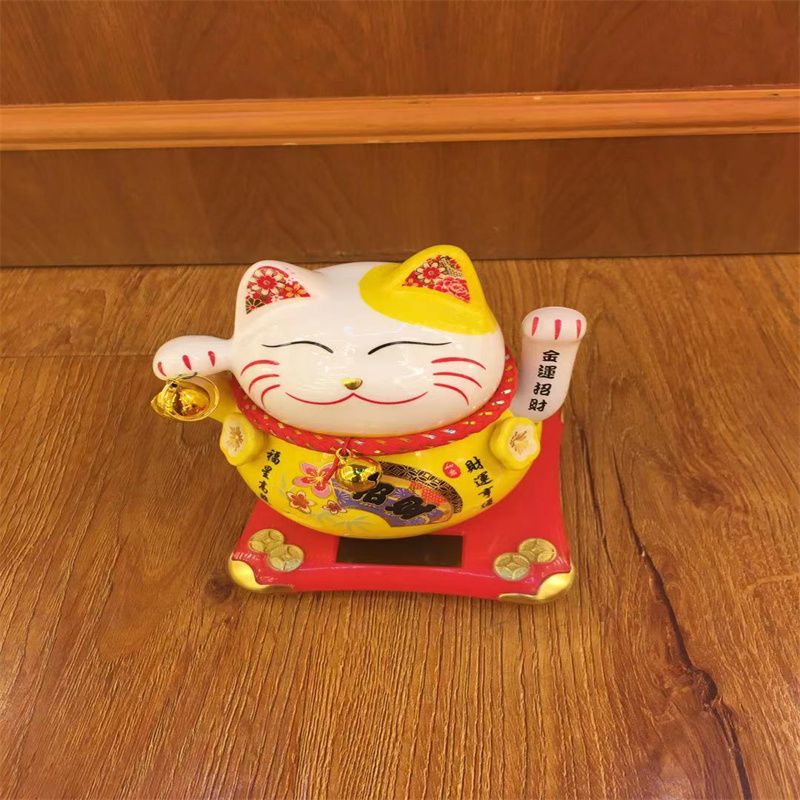 Nantai cute playful solar cat decoration