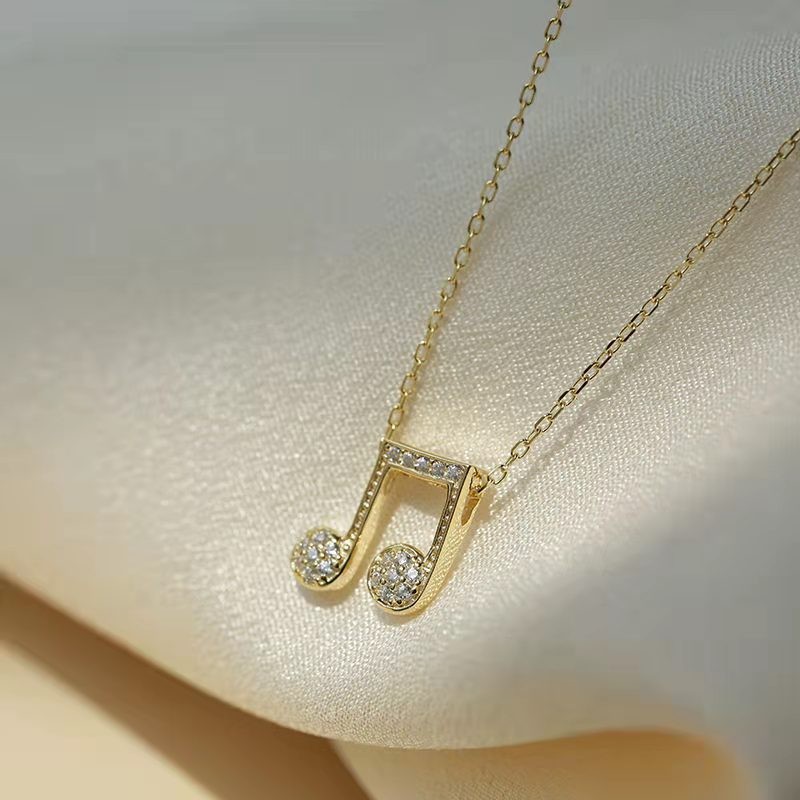 A new music symbol pendant, a niche, high-end and simple women's necklace detail image 2