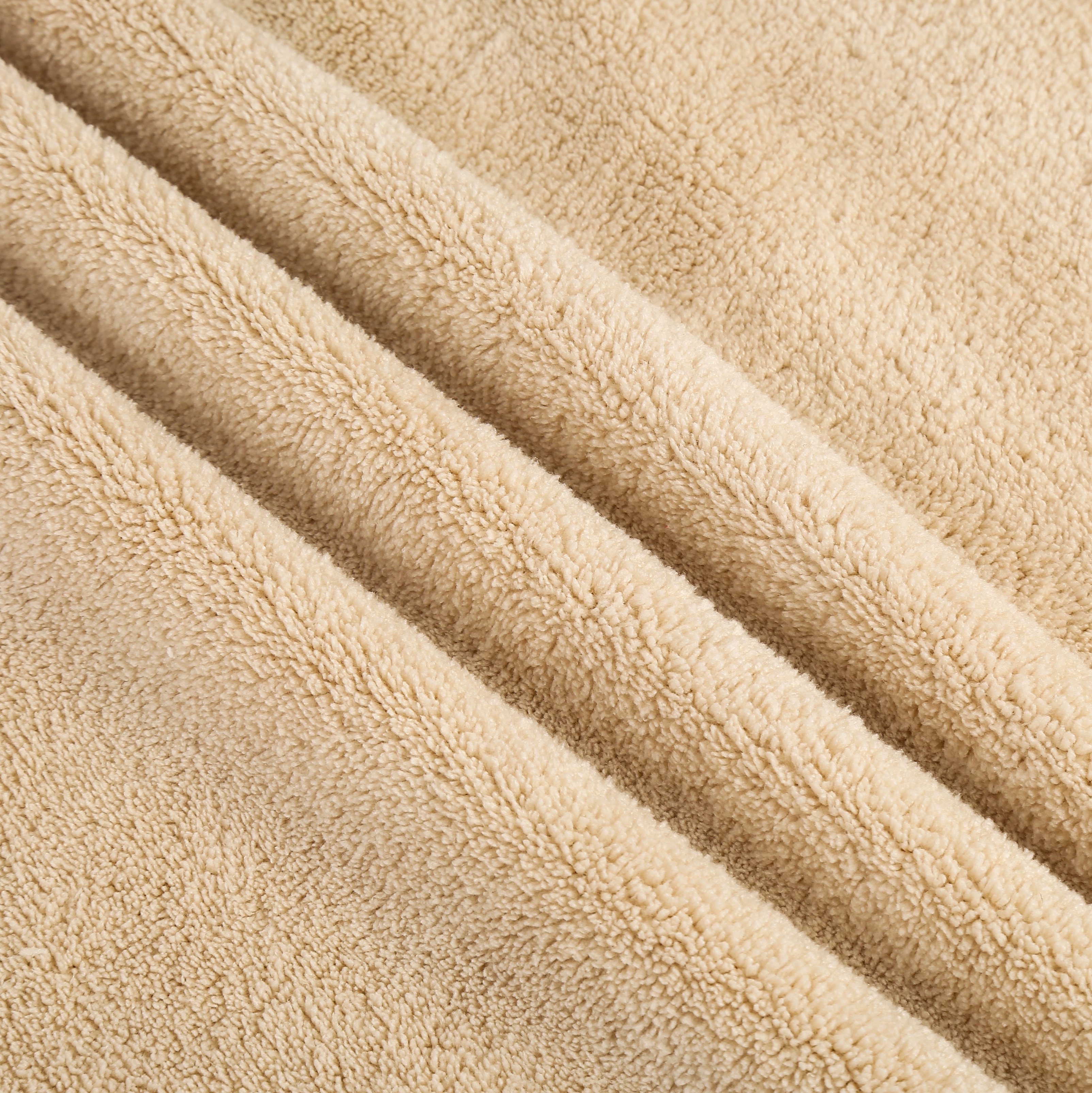 Factory direct sales of polyester and nylon absorbent coral velvet in solid color detail image 2