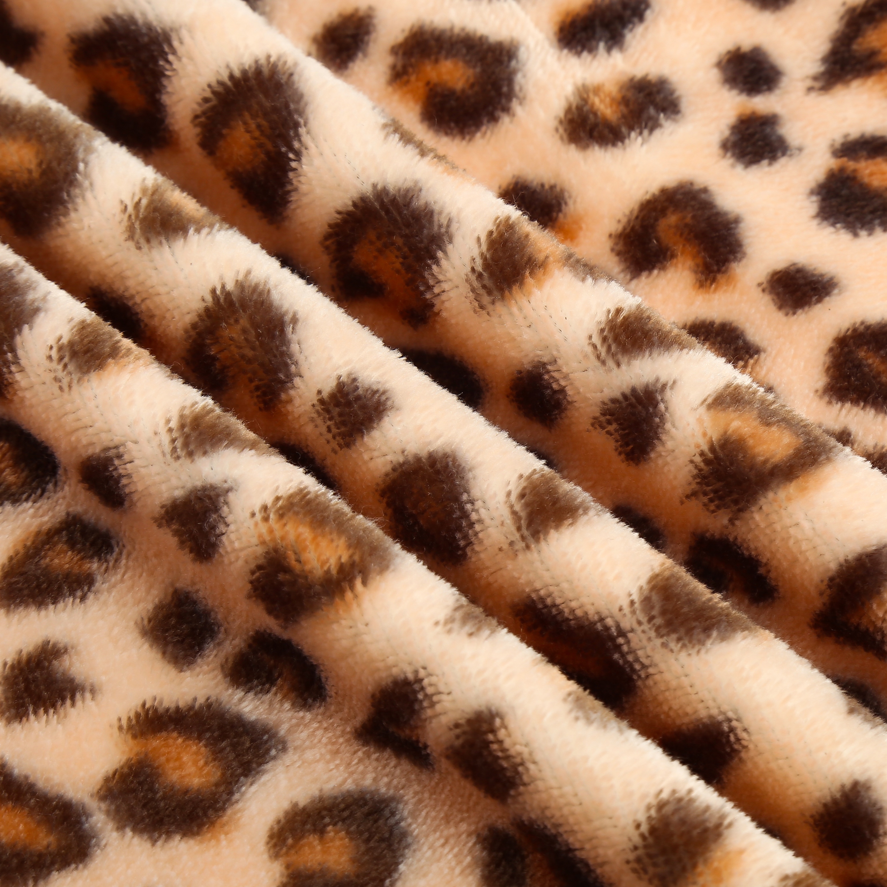 Factory direct sales, double-sided flannel printed leopard print detail image 8