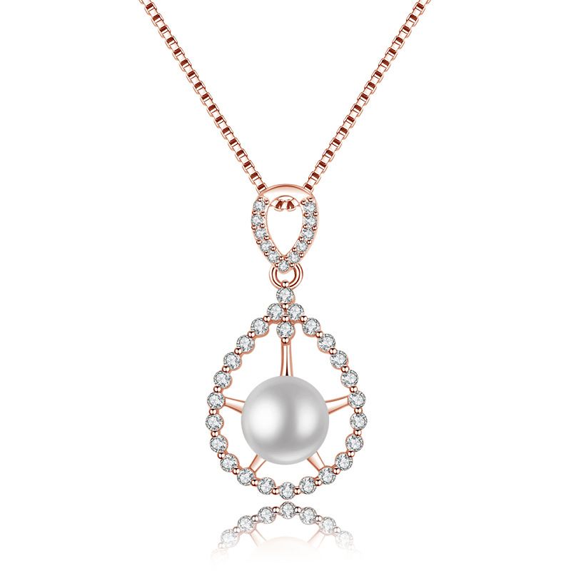 A simple and fashionable Korean-style shell and pearl pendant necklace for women details Picture
