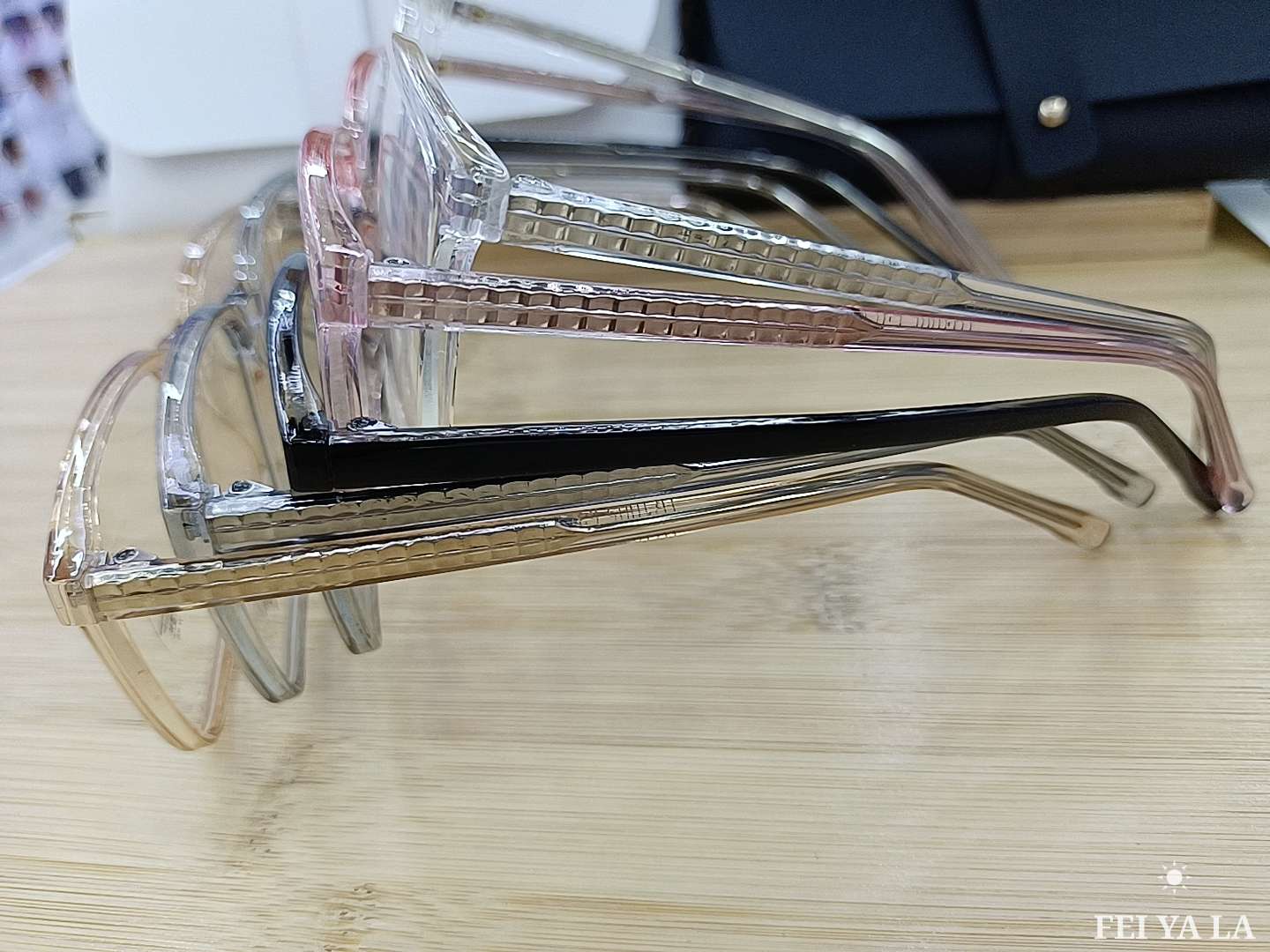 يمكن بيع نظارات جميلة detail image 3