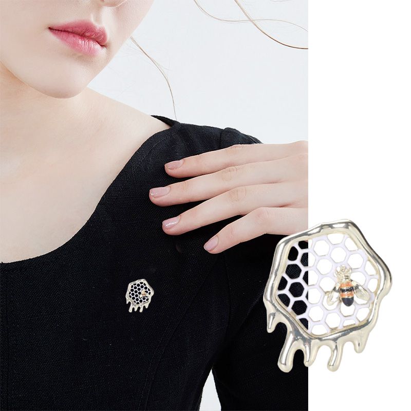 Manufacturers direct foreign trade new drip oil bee honey brooch fashion temperament clothing accessories