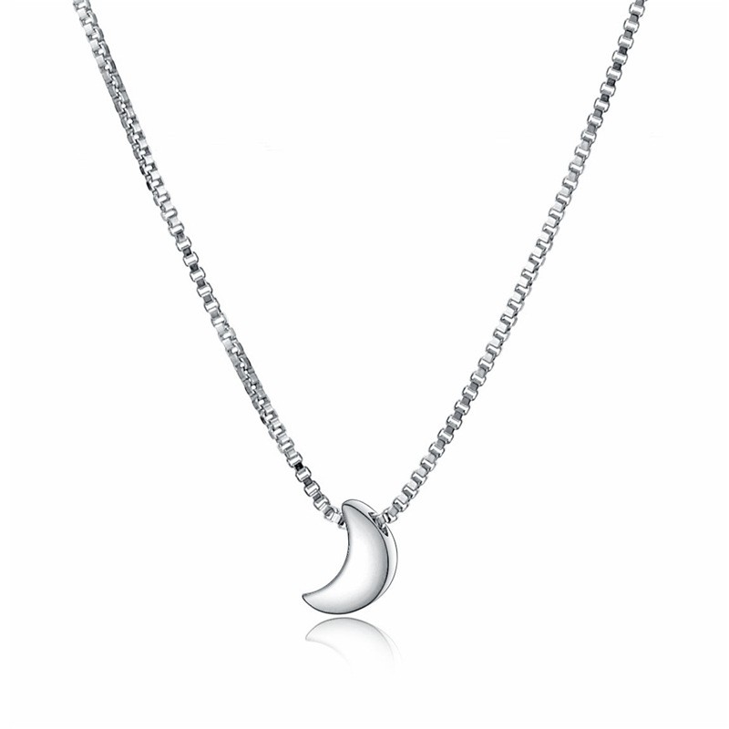 A high-end, simple and niche necklace for women with a perforated moon-shaped pendant from Europe and America detail image 1