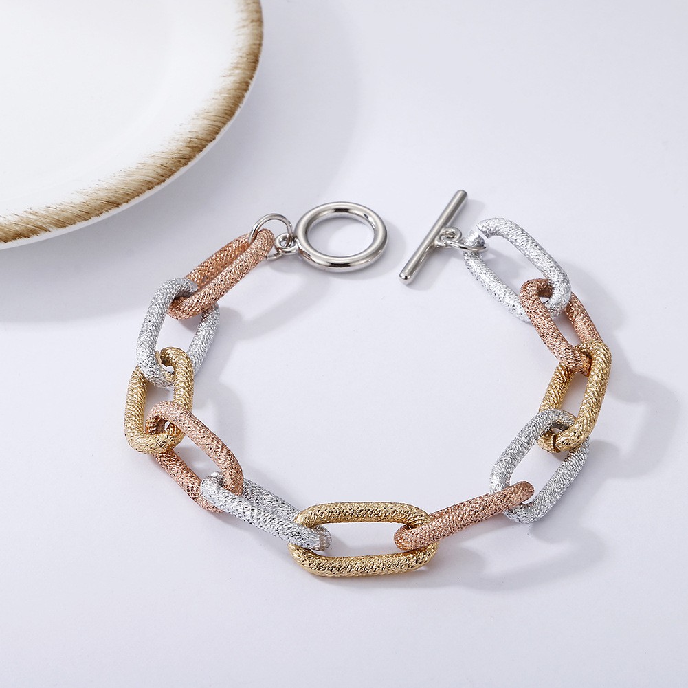 A simple, fashionable, cool and niche women's bracelet made of two-color aluminum from Europe and America detail image 3